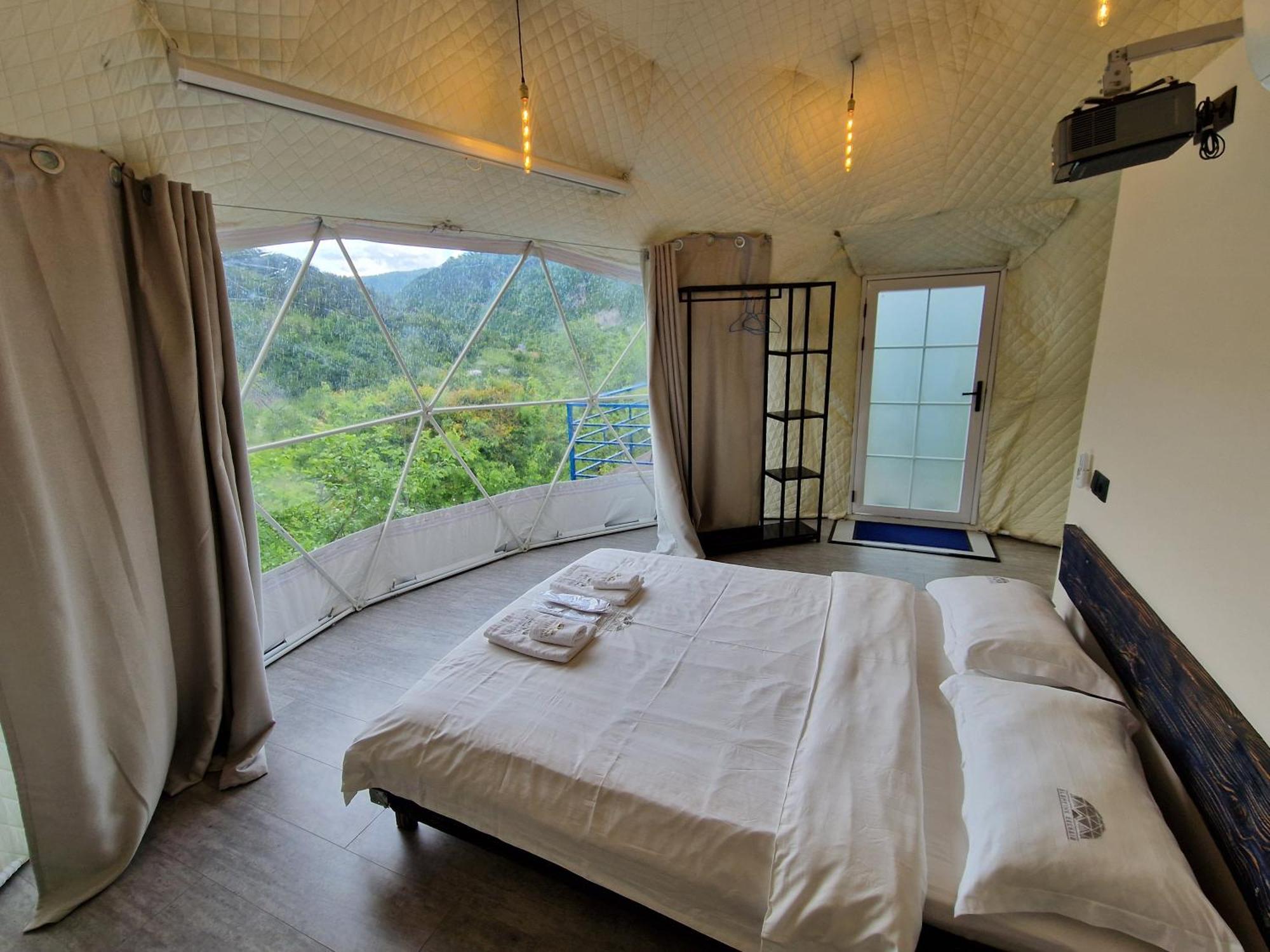 Glamping Georgia Krikhi Hotel Ambrolauri Buitenkant foto