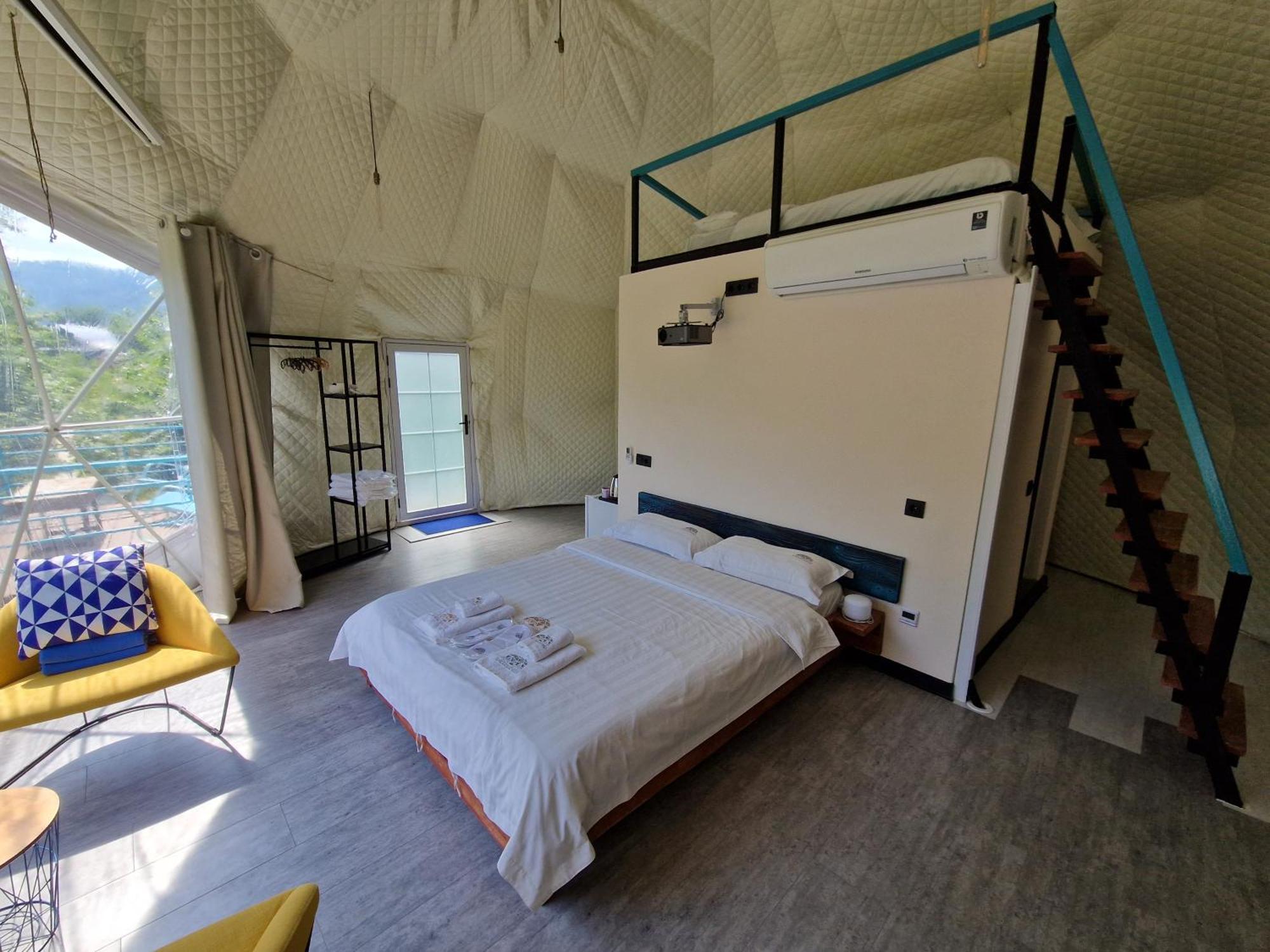 Glamping Georgia Krikhi Hotel Ambrolauri Buitenkant foto