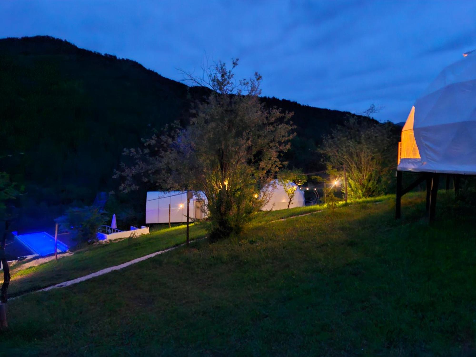 Glamping Georgia Krikhi Hotel Ambrolauri Buitenkant foto